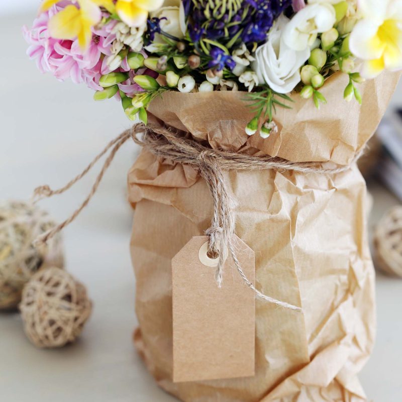 bouquet-on-the-table-BR2HASM.jpg